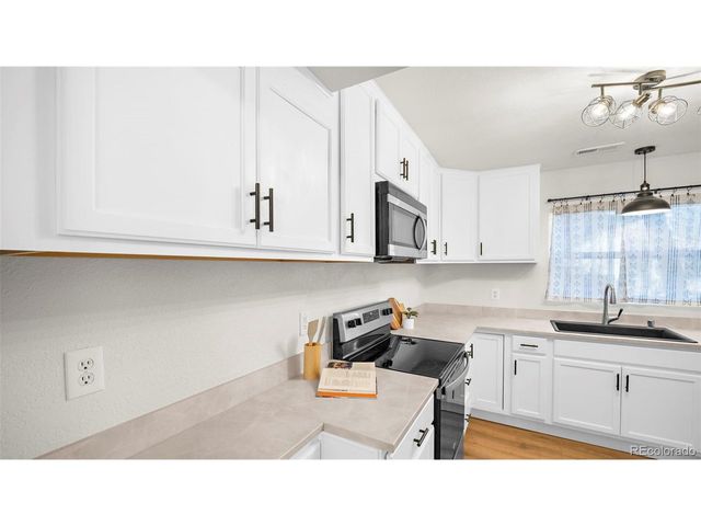 428 E St Vrain, Colorado Springs, CO 80903