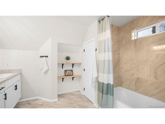 428 E St Vrain, Colorado Springs, CO 80903