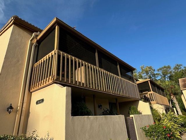 3033 WILLOW GREEN 10, Sarasota, FL 34235