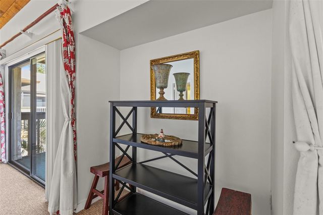 3033 WILLOW GREEN 10, Sarasota, FL 34235