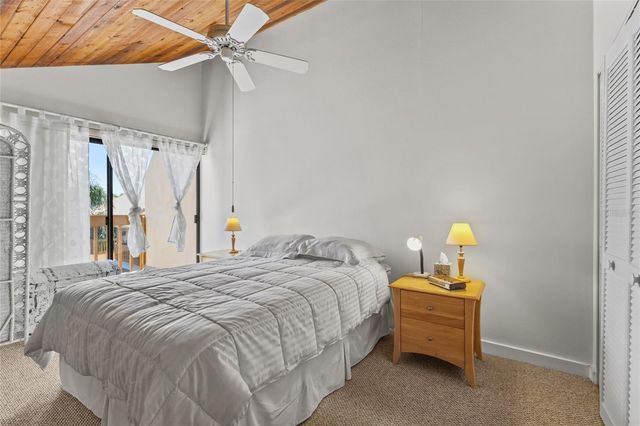 3033 WILLOW GREEN 10, Sarasota, FL 34235