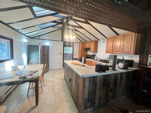 71 Keller Avenue, Smallwood, NY 12778