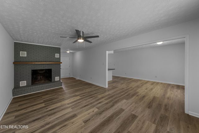 4206 Deer Run Drive, Knoxville, TN 37912