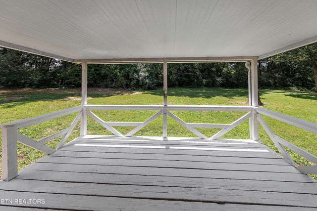 4206 Deer Run Drive, Knoxville, TN 37912