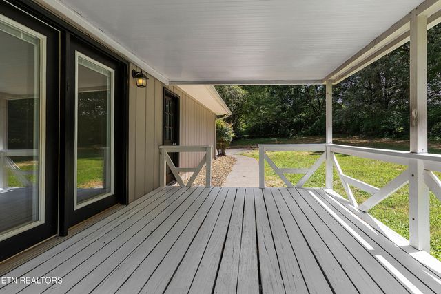 4206 Deer Run Drive, Knoxville, TN 37912