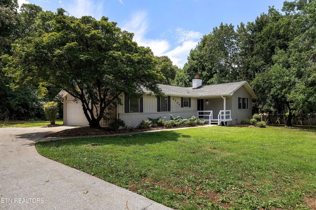4206 Deer Run Drive, Knoxville, TN 37912