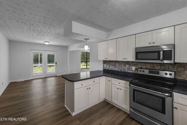 4206 Deer Run Drive, Knoxville, TN 37912