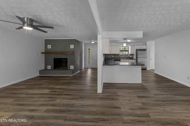 4206 Deer Run Drive, Knoxville, TN 37912