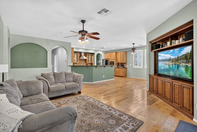 2743 E HOBART Street, Gilbert, AZ 85296