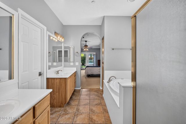2743 E HOBART Street, Gilbert, AZ 85296