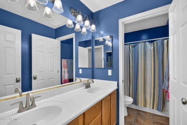 2743 E HOBART Street, Gilbert, AZ 85296