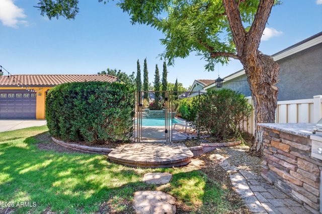 2743 E HOBART Street, Gilbert, AZ 85296