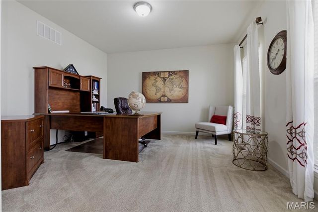 102 Carlton Point Drive, Wentzville, MO 63385