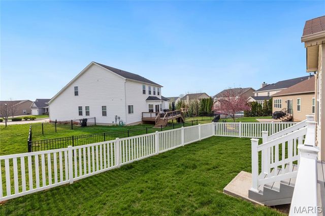 102 Carlton Point Drive, Wentzville, MO 63385