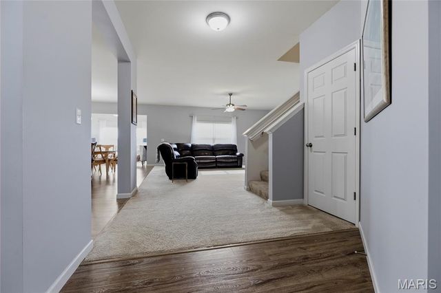 102 Carlton Point Drive, Wentzville, MO 63385