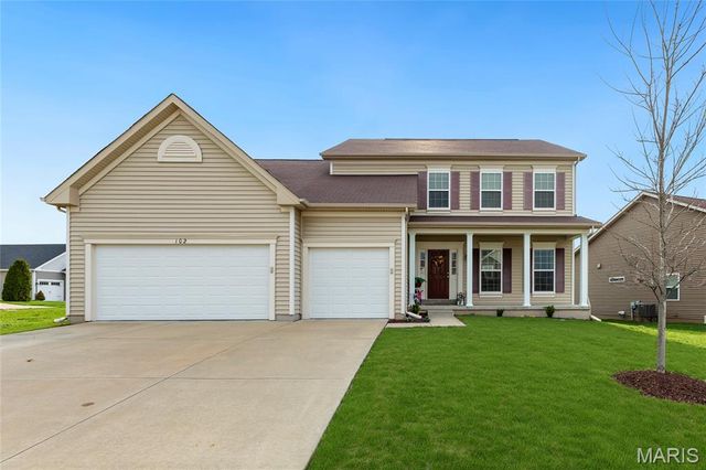 102 Carlton Point Drive, Wentzville, MO 63385
