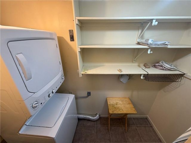 12604 W 110th Terrace, Overland Park, KS 66210