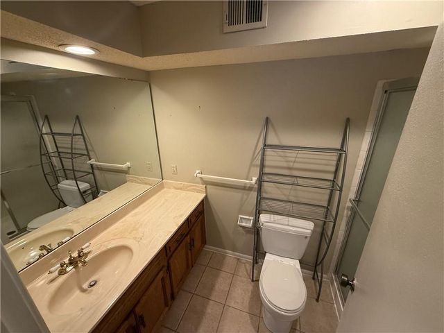 12604 W 110th Terrace, Overland Park, KS 66210