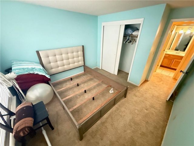 12604 W 110th Terrace, Overland Park, KS 66210