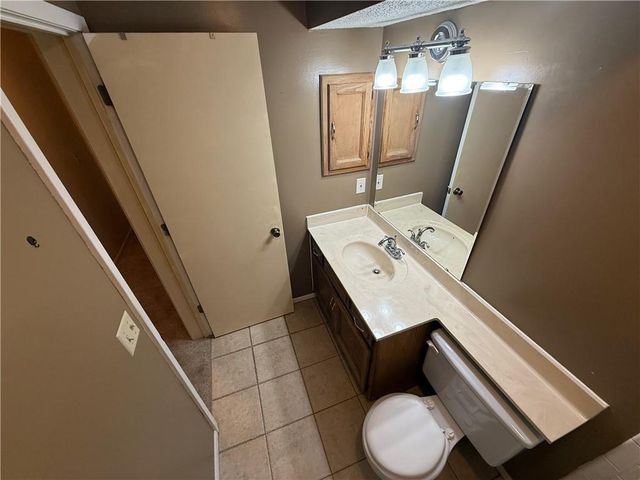 12604 W 110th Terrace, Overland Park, KS 66210