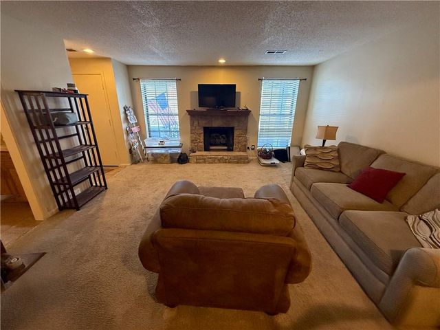 12604 W 110th Terrace, Overland Park, KS 66210
