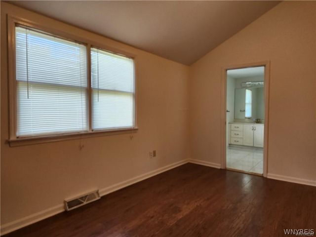 8845 County, Amherst, NY 14051