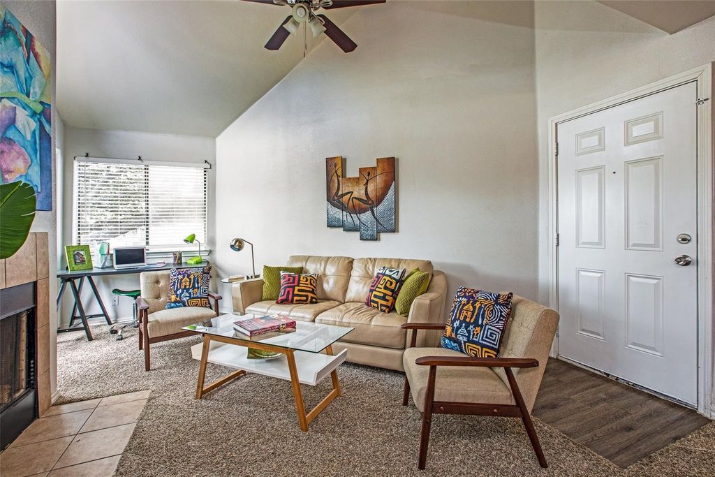 9837 Walnut Street 201, Dallas, TX 75243