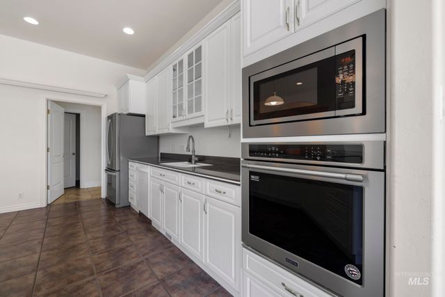 4098 Hidden Lakes Drive, Kimberly, ID 83341