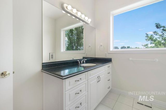 4098 Hidden Lakes Drive, Kimberly, ID 83341