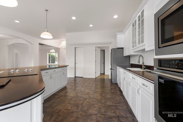 4098 Hidden Lakes Drive, Kimberly, ID 83341