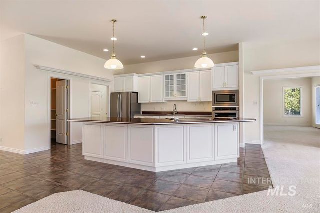 4098 Hidden Lakes Drive, Kimberly, ID 83341