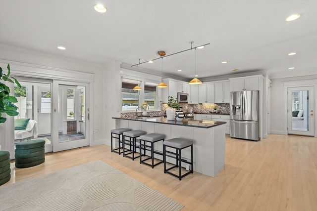 15 Lincoln St, Arlington, MA 02476