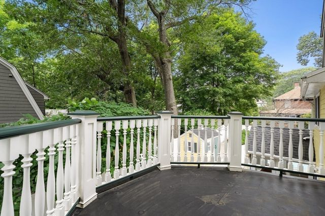 15 Lincoln St, Arlington, MA 02476
