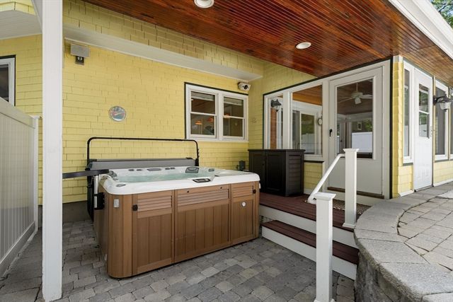15 Lincoln St, Arlington, MA 02476