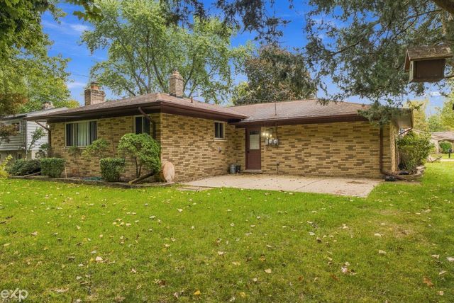 7429 Farr Court, Shelby Twp, MI 48316