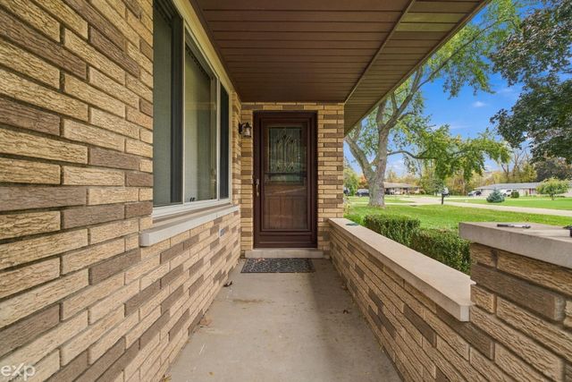 7429 Farr Court, Shelby Twp, MI 48316