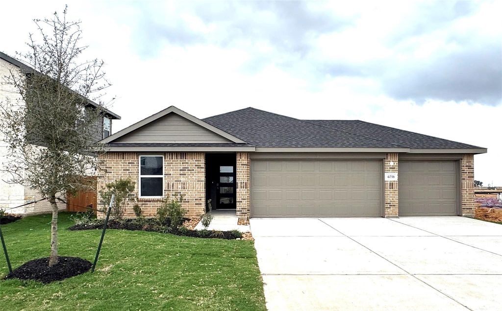 4036 Sun Burst Lane, Brookshire, TX 77423