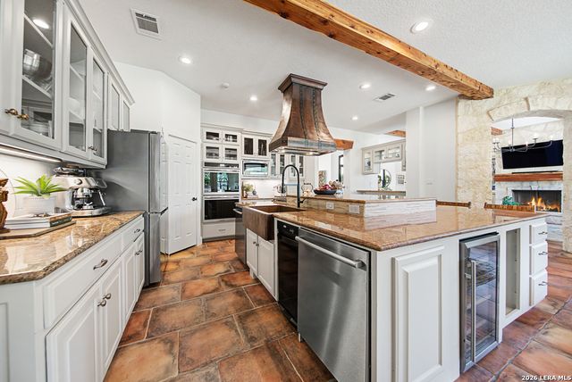 104 PARK RDG, Boerne, TX 78006