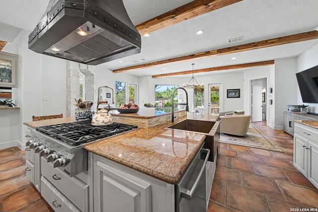 104 PARK RDG, Boerne, TX 78006