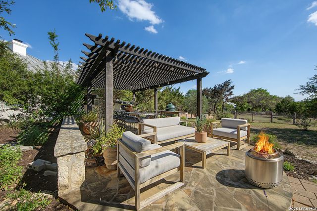 104 PARK RDG, Boerne, TX 78006