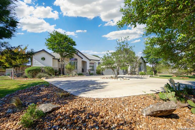 104 PARK RDG, Boerne, TX 78006