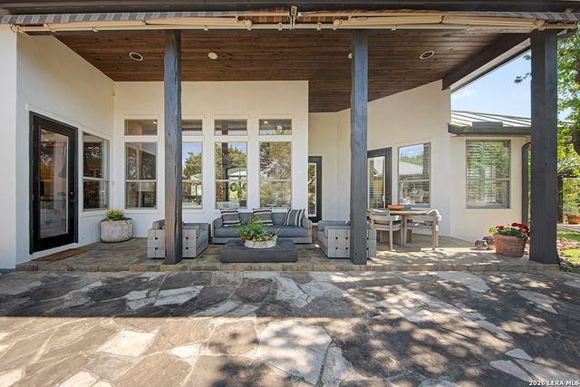 104 PARK RDG, Boerne, TX 78006