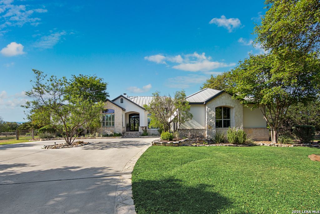 104 PARK RDG, Boerne, TX 78006