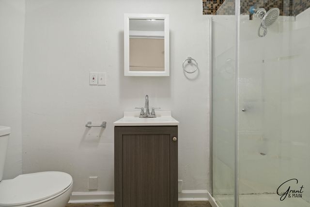 15780 Lesure Street, Detroit, MI 48227