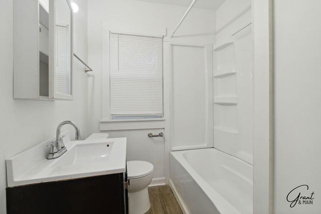 15780 Lesure Street, Detroit, MI 48227