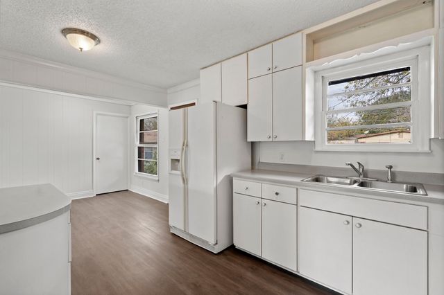 1625 crestridge Drive, Mesquite, TX 75149