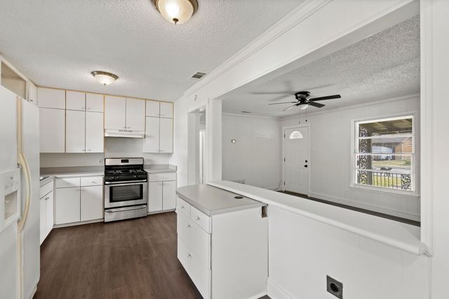 1625 crestridge Drive, Mesquite, TX 75149