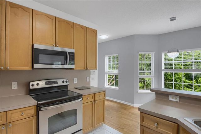 5972 Rosie Lane SE, Mableton, GA 30126