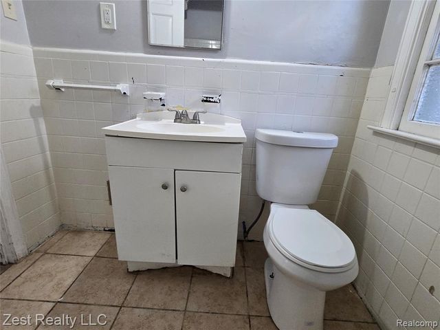 12055 Nashville Street, Detroit, MI 48205