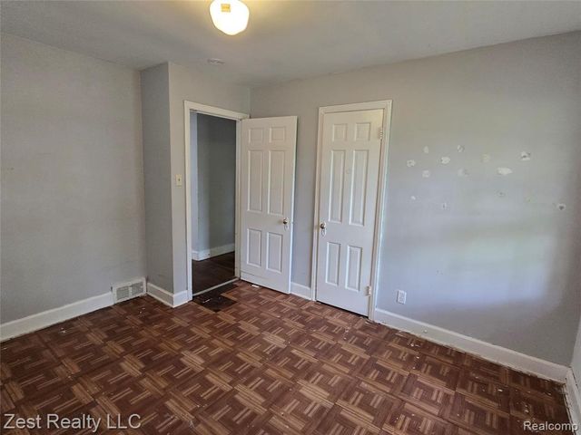 12055 Nashville Street, Detroit, MI 48205